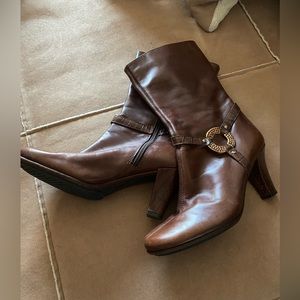 Aerosoles brown boot
